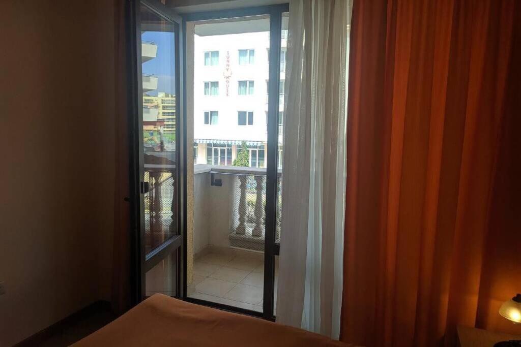 Ferienwohnung Royal Sun, 6 People, 600 M From The Sea Slantschew brjag Exterior foto