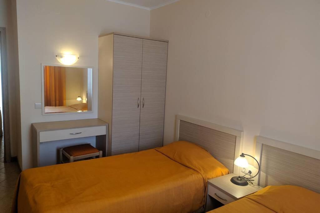 Ferienwohnung Royal Sun, 6 People, 600 M From The Sea Slantschew brjag Exterior foto