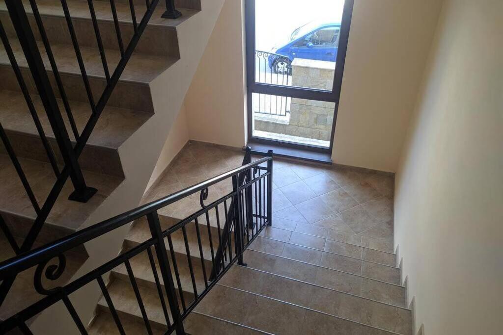 Ferienwohnung Royal Sun, 6 People, 600 M From The Sea Slantschew brjag Exterior foto