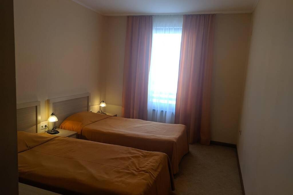 Ferienwohnung Royal Sun, 6 People, 600 M From The Sea Slantschew brjag Exterior foto